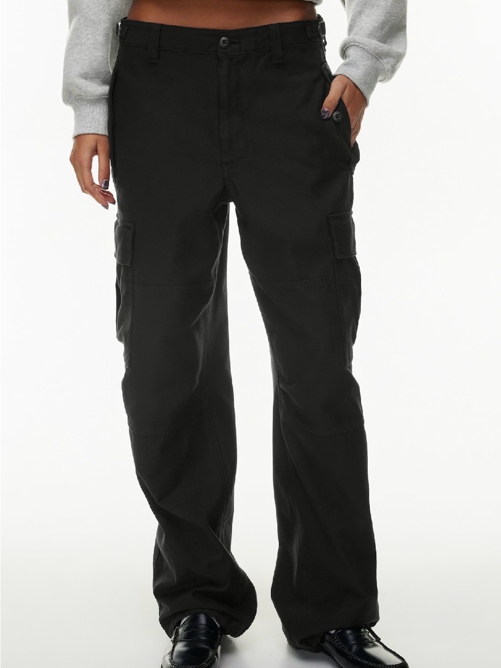 Aritzia TNA Supply Black Cargo Baggy Pants Utility Gorpcore Size 30 EUC
